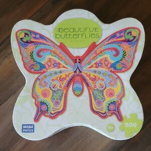 Beautiful Butterflies GOOD FORTUNE BUTTERFLY 500-Piece Puzzle